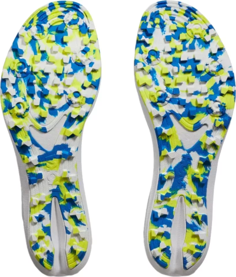 HOKA Crescendo XC Spikeless suela