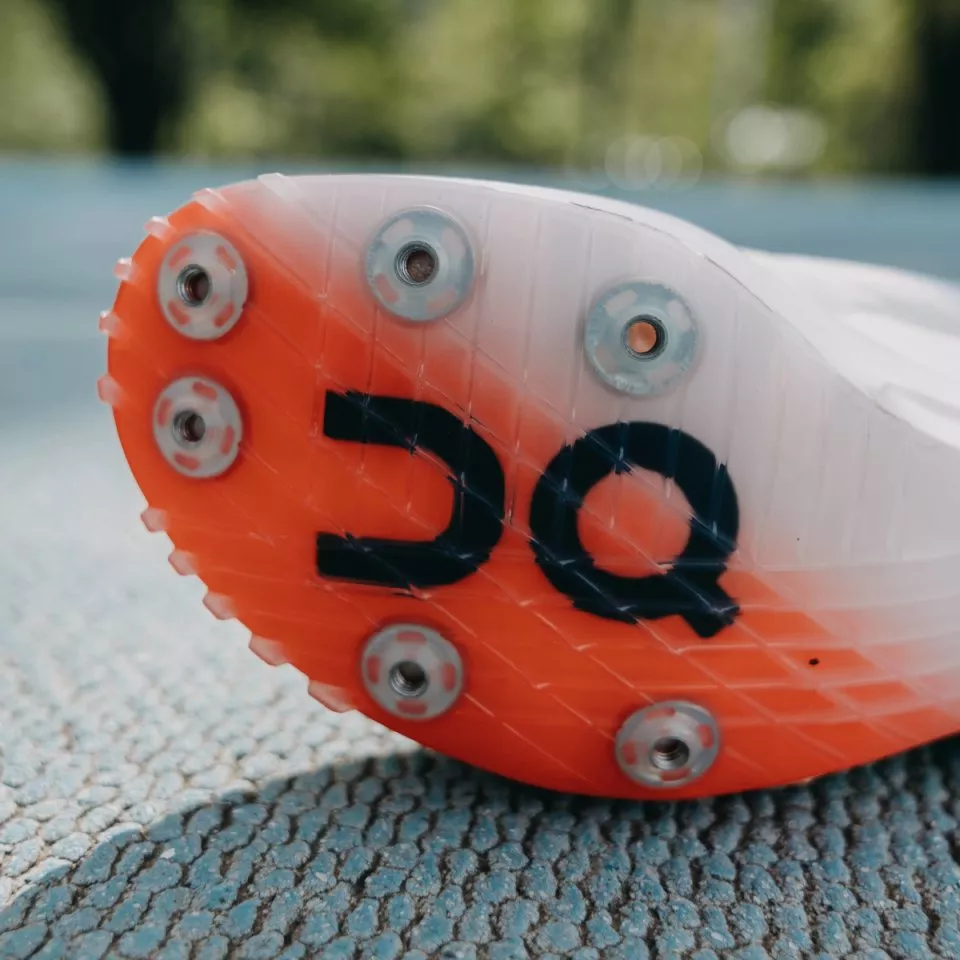 On Running Cloudspike Amplius suela